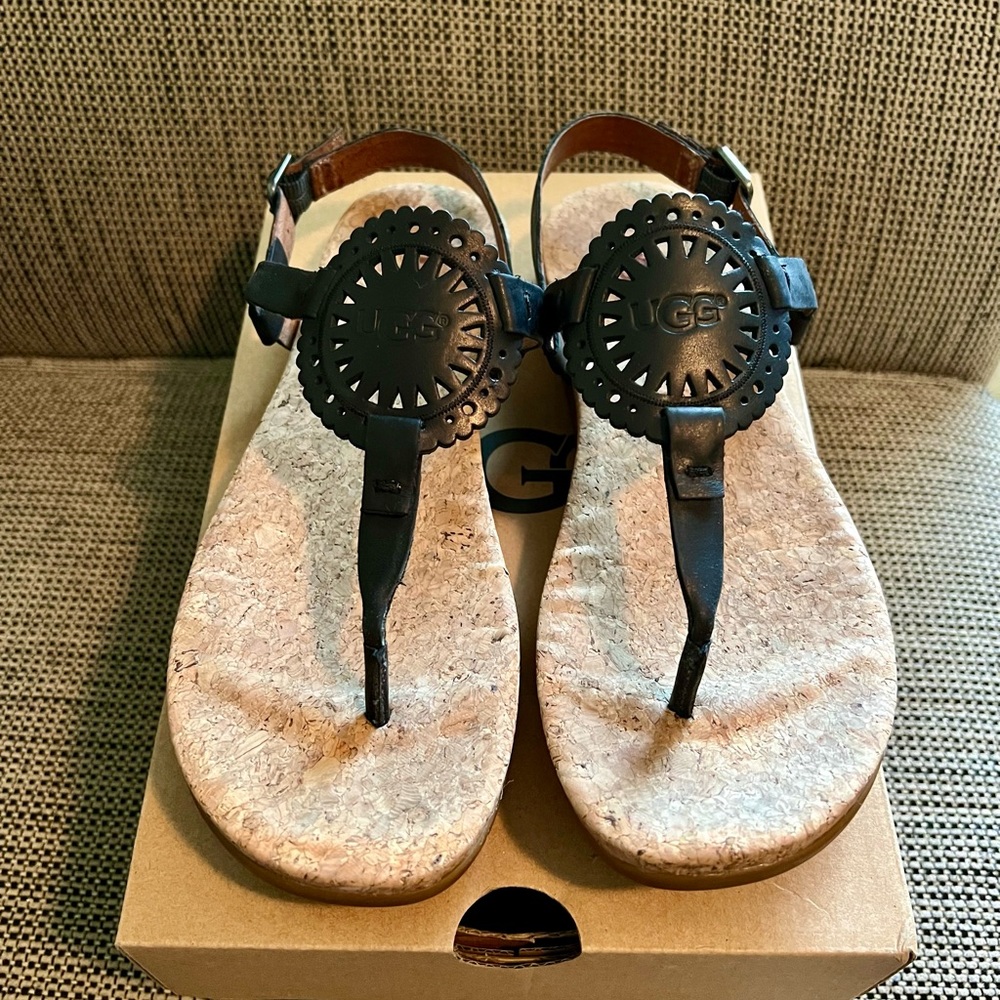 UGG Ayden II Sandals